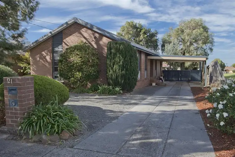 21 Blackmore Street, Dandenong North VIC 3175