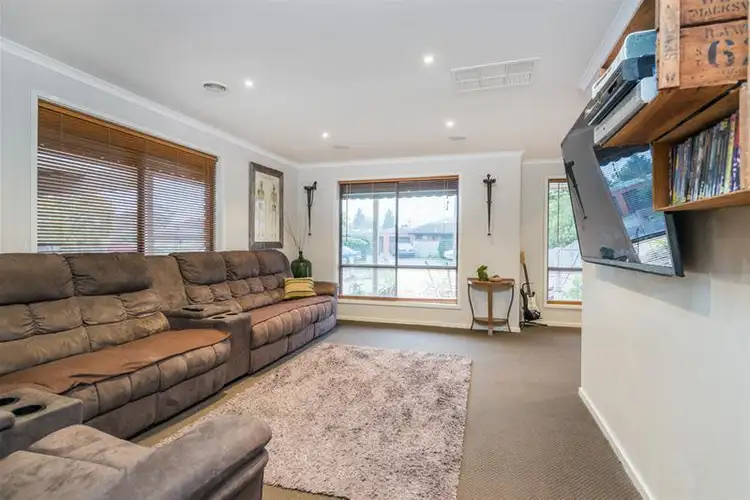 Second view of Homely house listing, 2 Joshua Court, Lara VIC 3212
