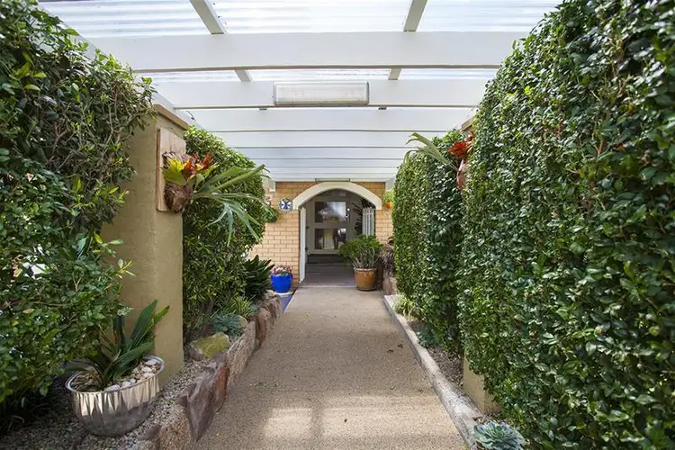 18 Ascot Street, Canley Heights NSW 2166