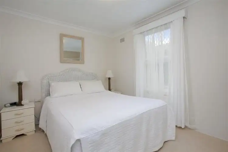 Fourth view of Homely apartment listing, 5/4 Mosbri Crescent, The Hill NSW 2300