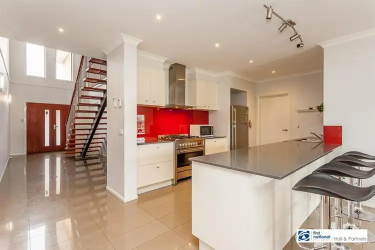 Third view of Homely house listing, 5 Loren Court, Endeavour Hills VIC 3802
