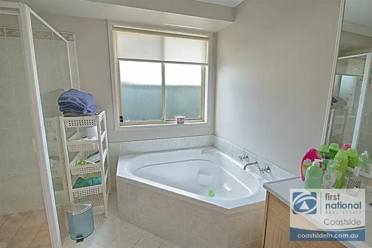 Fifth view of Homely house listing, 76 Sunnybank Crescent, Horsley NSW 2530