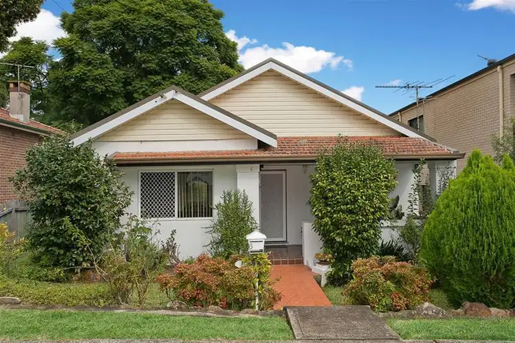 6 Nicoll Avenue, Ryde NSW 2112