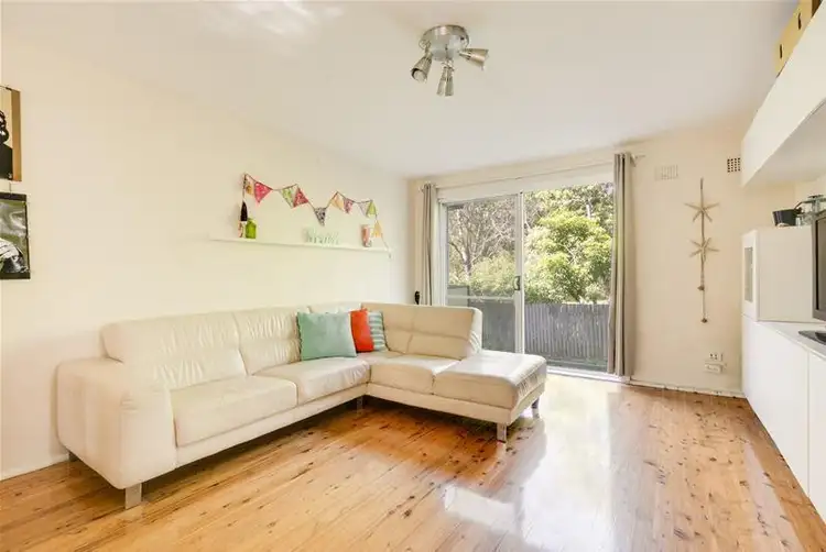 Second view of Homely unit listing, 5/35 Hawkesbury Avenue, Dee Why NSW 2099