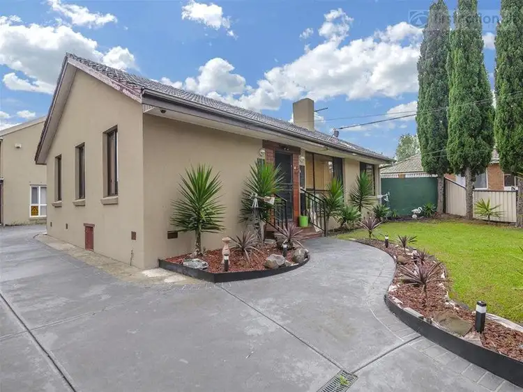 Third view of Homely unit listing, 1/3 Biltris Court, Jacana VIC 3047