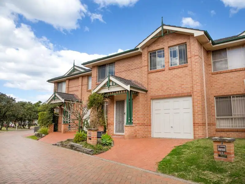 Main view of Homely townhouse listing, 2/17 Hollingsford Crescent, Carrington NSW 2294