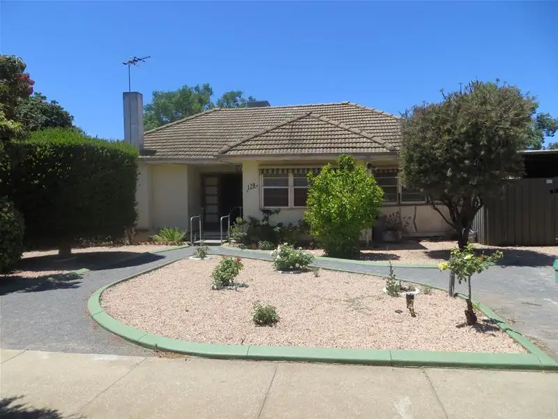 Main view of Homely house listing, 128 Pasadena Grove, Mildura VIC 3500