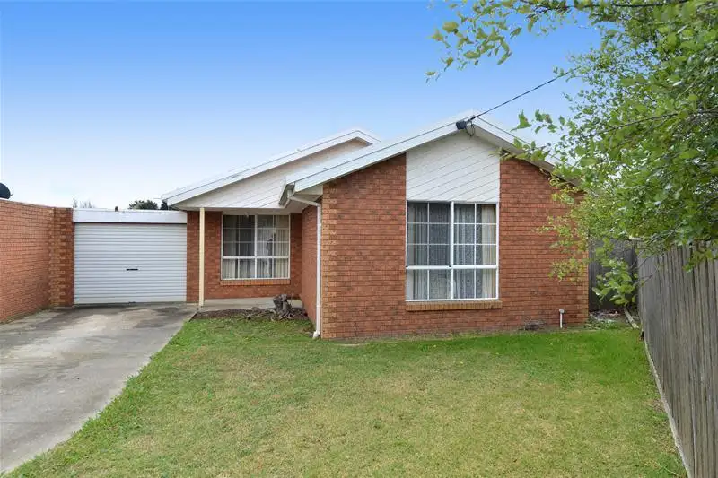 Main view of Homely unit listing, 2/23 Schmitt Court, Whittington VIC 3219