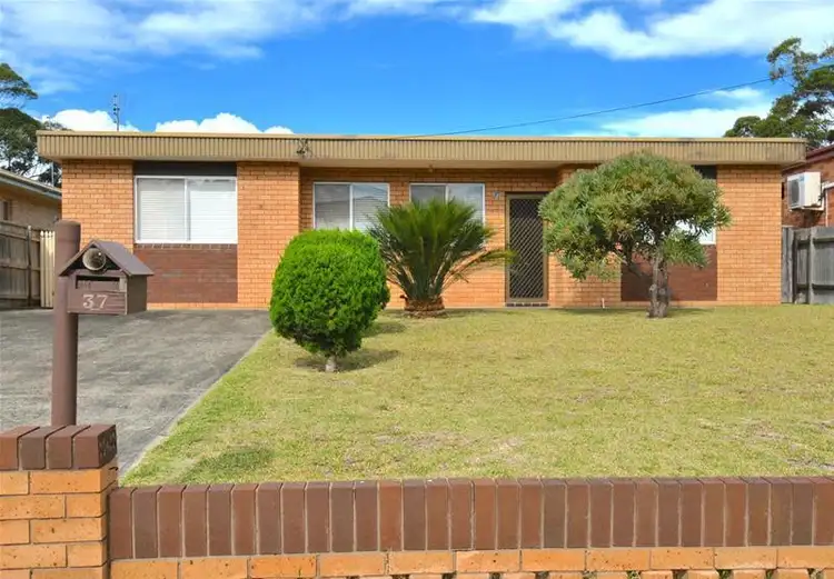 37 Verge Road, Callala Beach NSW 2540