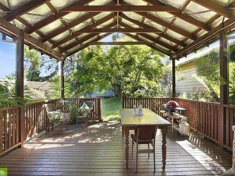10 Grasmere Street, Mount Saint Thomas NSW 2500