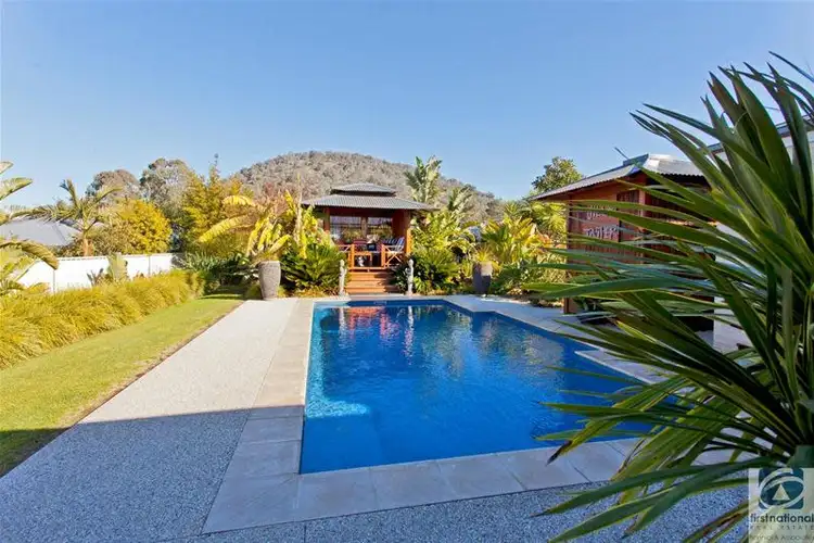 Second view of Homely house listing, 52 Firestone Way, Wodonga VIC 3690