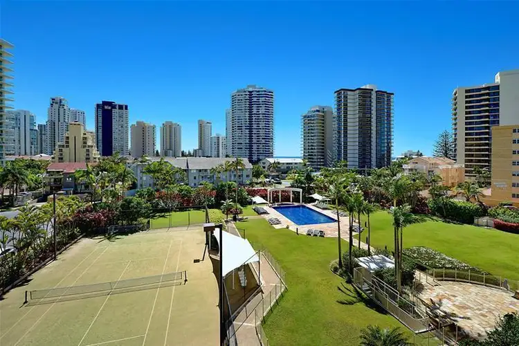 'CONTESSA' 1 Serisier Avenue