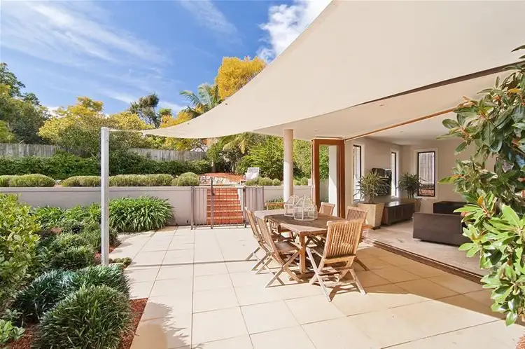 33 Warrane Road, Roseville Chase NSW 2069