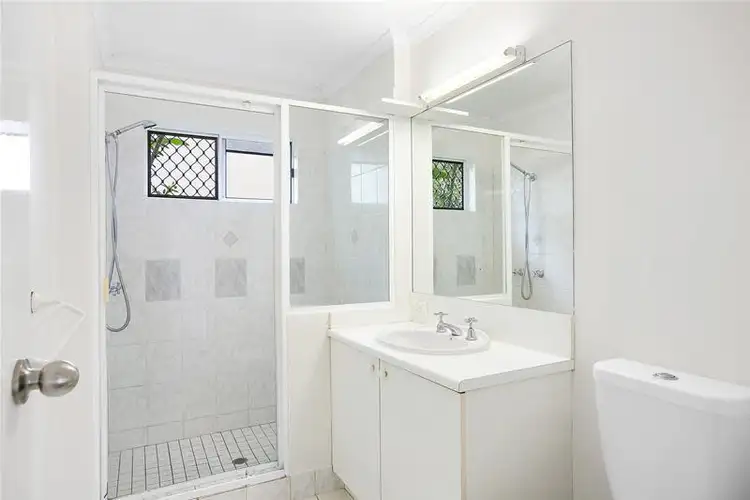 Fifth view of Homely unit listing, 11/24-26 Springfield Crescent, Manoora QLD 4870