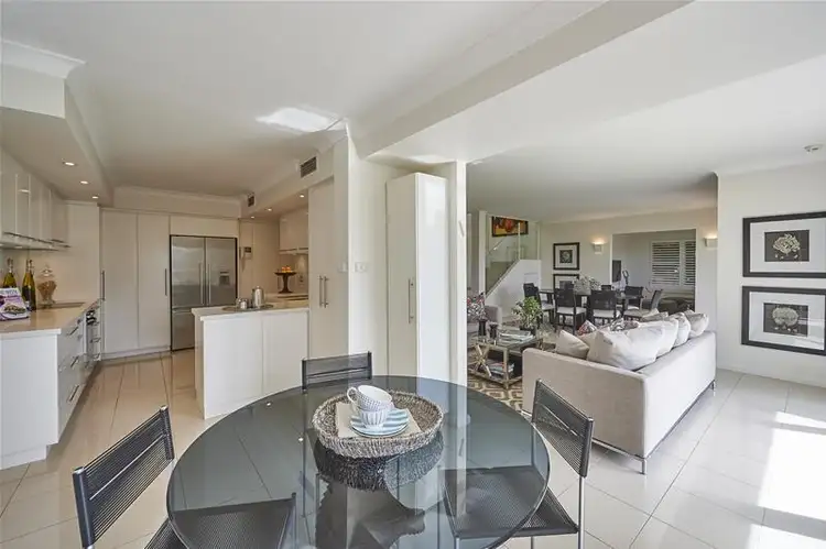 Sixth view of Homely apartment listing, 13A Eastbourne Road, Darling Point NSW 2027