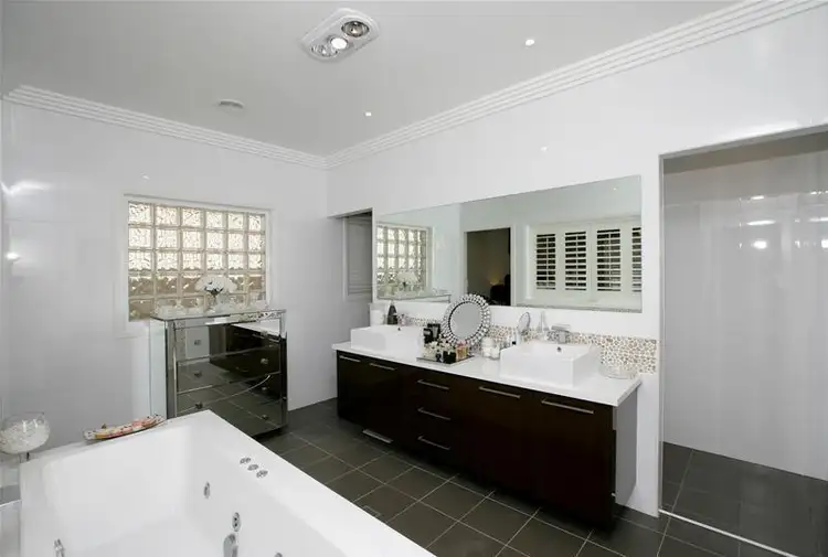 Third view of Homely house listing, 42 Franklin Drive, Estella NSW 2650