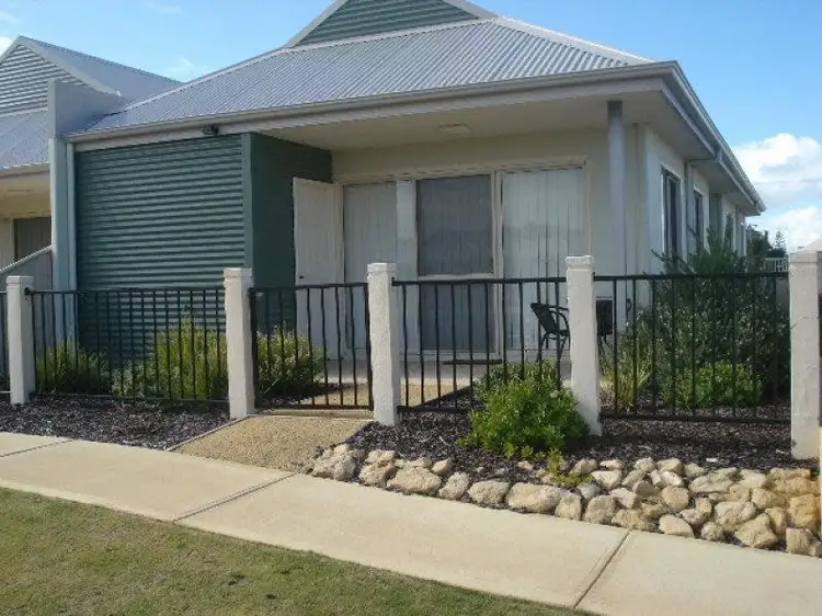 51/11 HEATON Street, Jurien Bay WA 6516