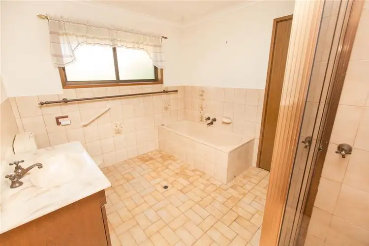 Seventh view of Homely house listing, 6 Wilkie Drive, Irymple VIC 3498