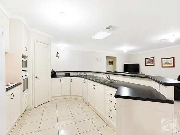 7 Gilligan Grove, Mclaren Flat SA 5171