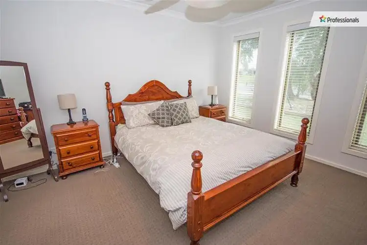 Seventh view of Homely house listing, 146 Clarkes Road, Brookfield VIC 3338