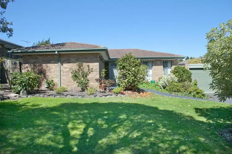 Second view of Homely house listing, 2 Haite Court, Endeavour Hills VIC 3802