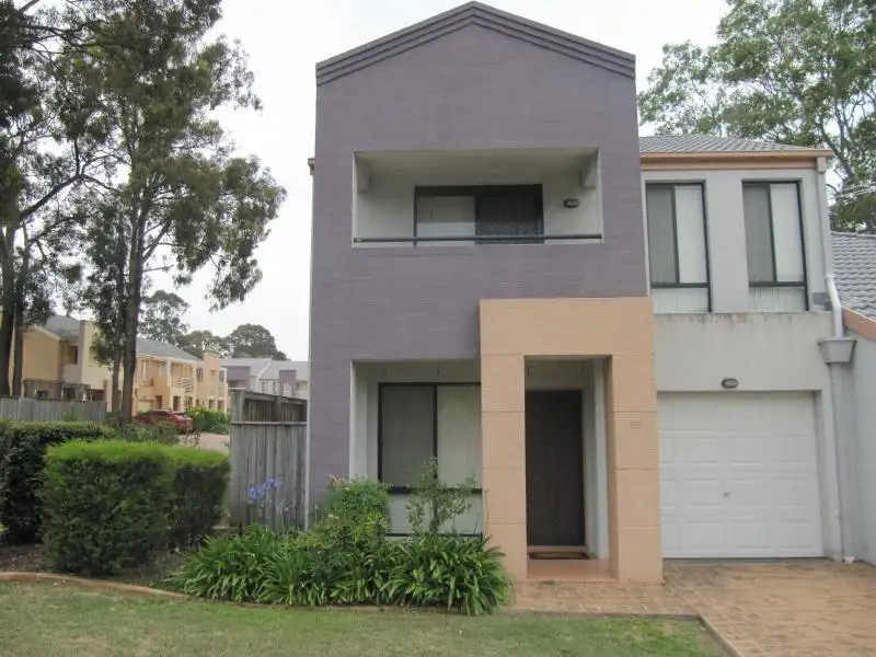 Main view of Homely townhouse listing, 18/72 Parliament Road, Macquarie Fields NSW 2564