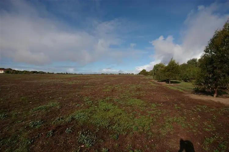 17 Public Road, Yorketown SA 5576