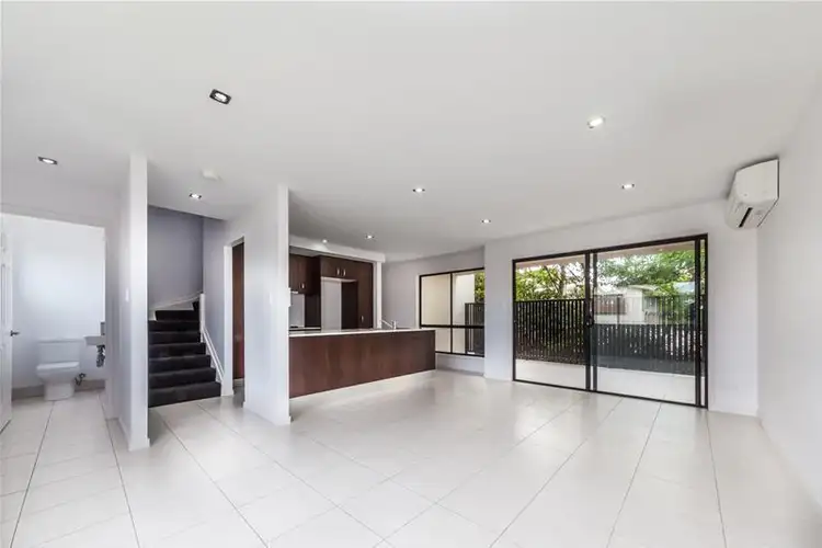 Fourth view of Homely apartment listing, 3/50 Hill Crescent, Carina Heights QLD 4152