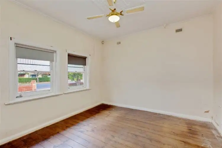 Fifth view of Homely house listing, 4 Winston Avenue, Clarence Gardens SA 5039