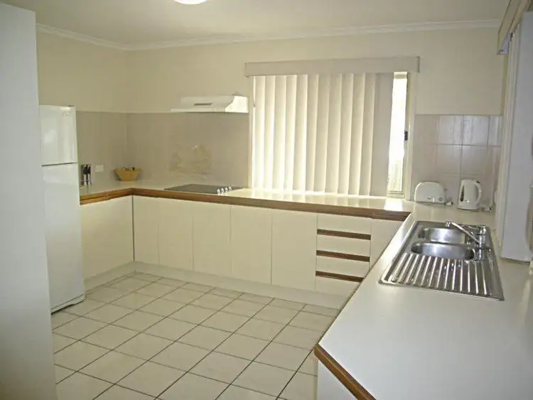 14 Bauple Crescent, Rochedale South QLD 4123