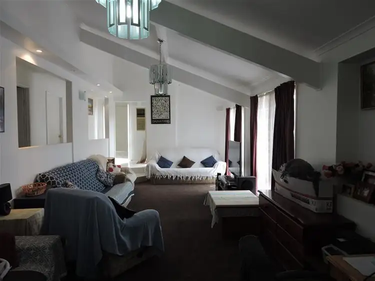 Seventh view of Homely house listing, 61 Essex Park Drive, Endeavour Hills VIC 3802