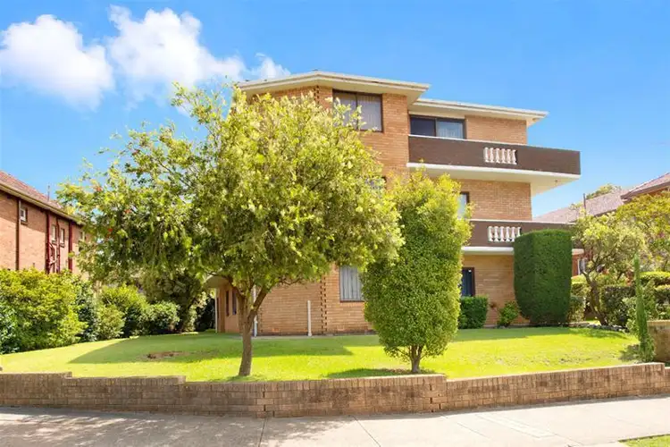 2/2 Chandos Street, Ashfield NSW 2131