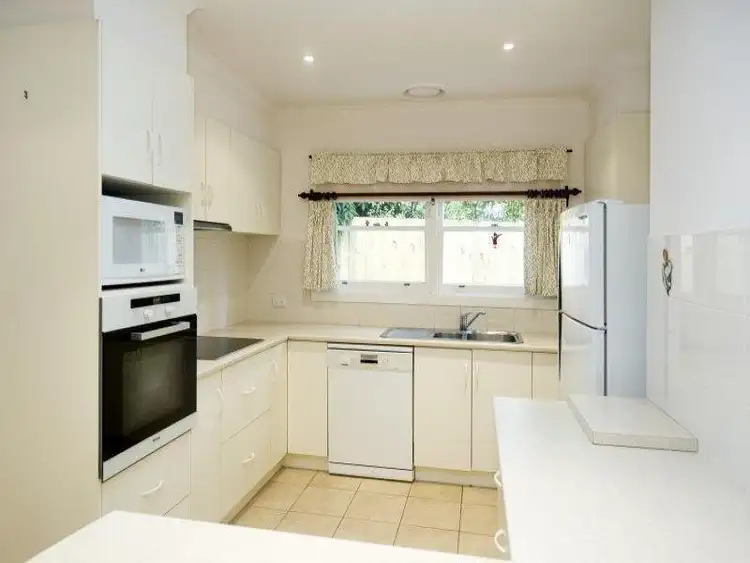 Sixth view of Homely house listing, 4 Regina Street, Ringwood VIC 3134