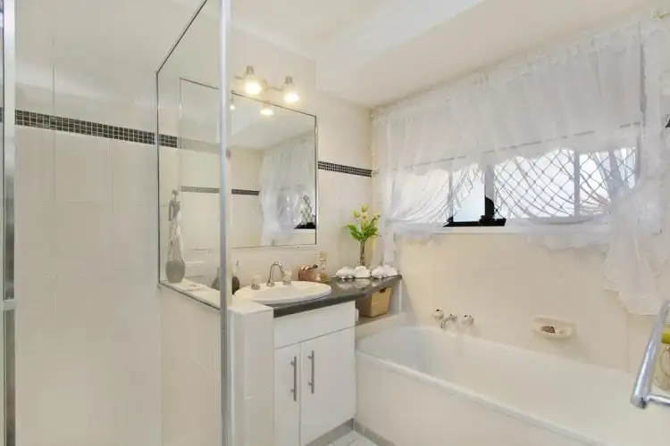 Fifth view of Homely unit listing, 30/6 Galleon Way, Currumbin Waters QLD 4223