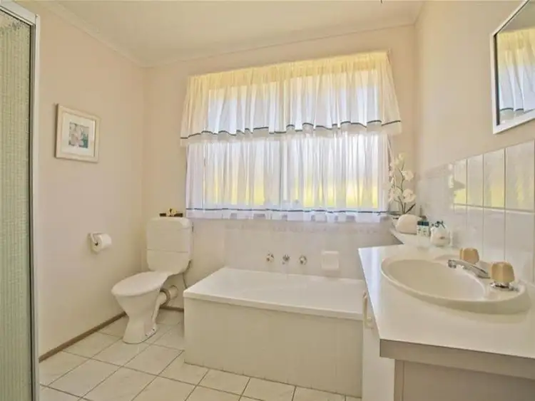 Sixth view of Homely unit listing, 1A Bell Court, Sunbury VIC 3429