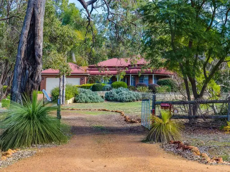 59 Richmond Road, Gidgegannup WA 6083