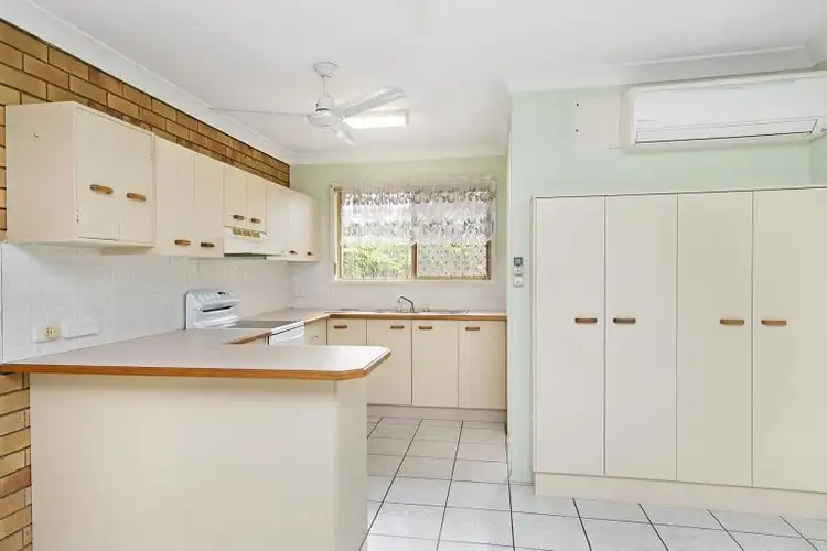 4/7 Burrawong Avenue, Bongaree QLD 4507