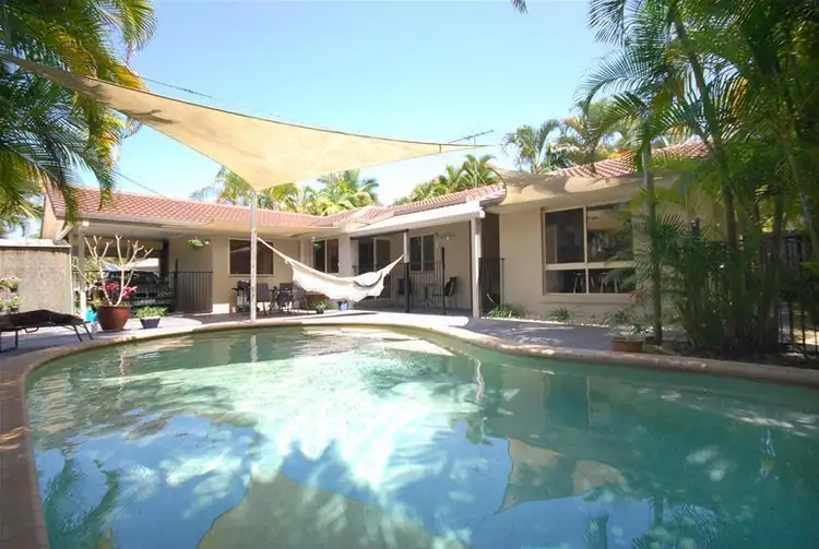 5 Mclaren Place, Buderim QLD 4556