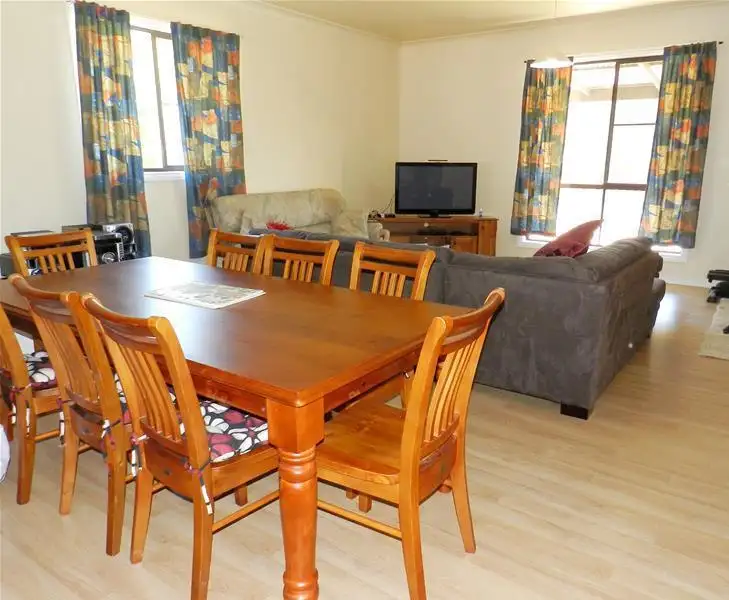 Fifth view of Homely house listing, 86 Richmond Street, Binalong NSW 2584