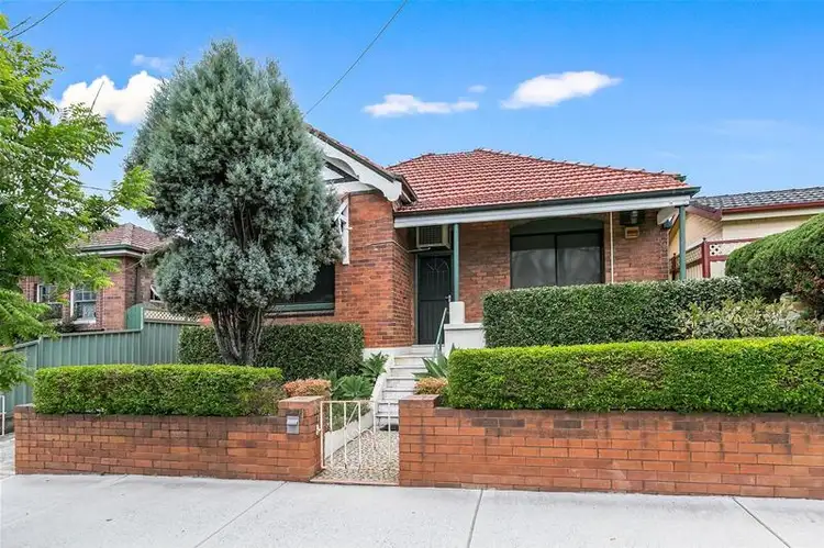 6 Myrtle Street, Marrickville NSW 2204