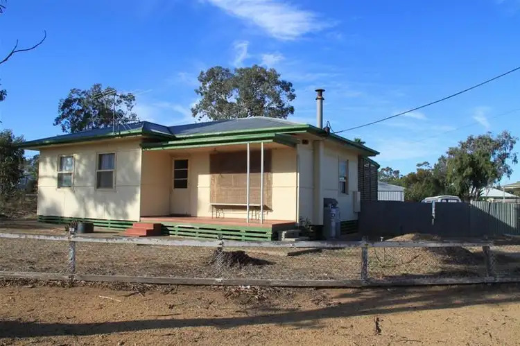 17 Greening Street, Mannum SA 5238