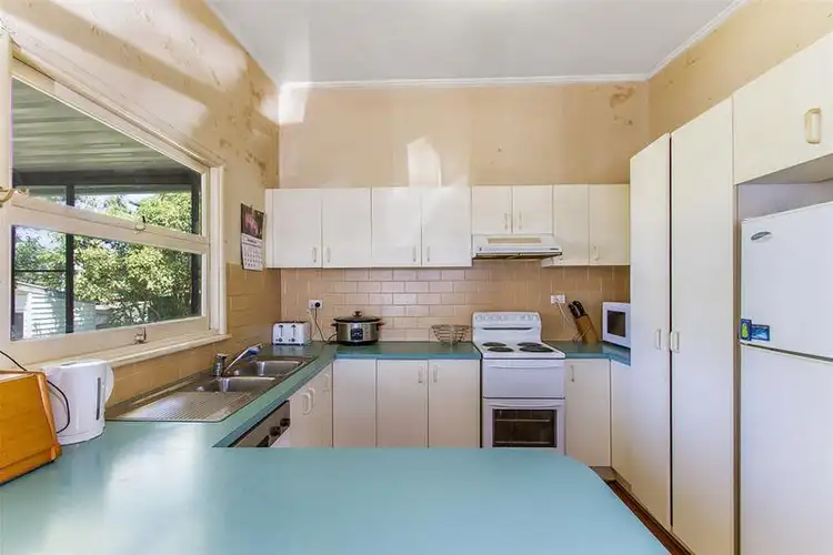 Second view of Homely house listing, 6 South Street, Killarney Vale NSW 2261