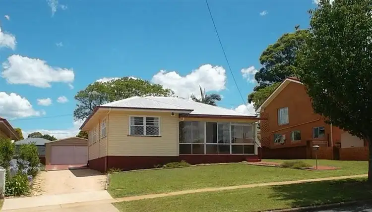 24 Cranley Street, South Toowoomba QLD 4350