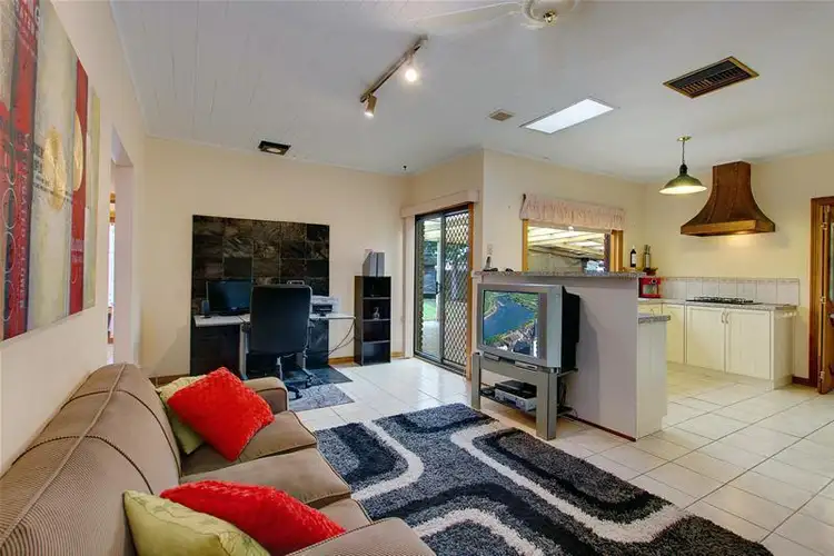 Fifth view of Homely house listing, 13 Poralka Crescent, Hallett Cove SA 5158