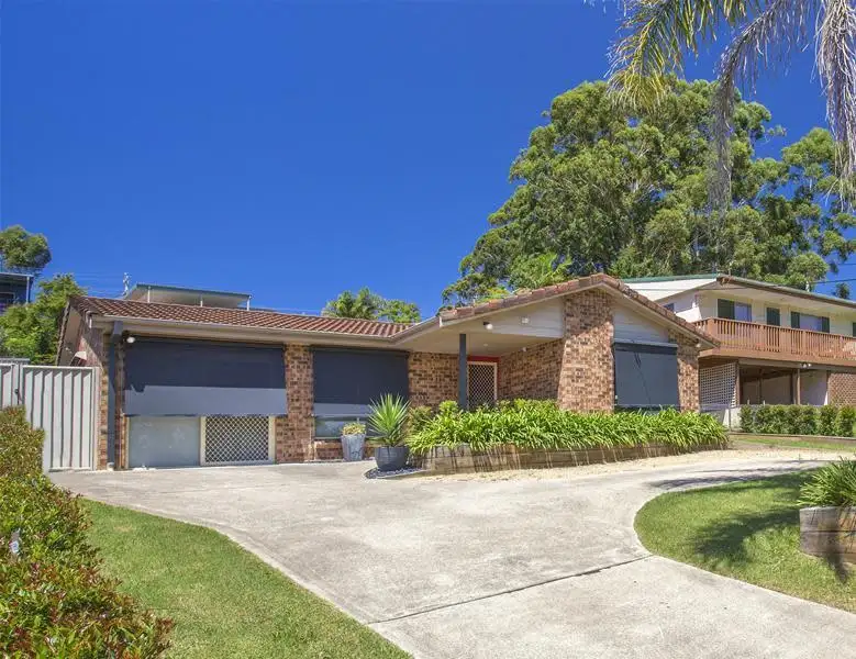 Main view of Homely house listing, 33 Vista Avenue, Catalina NSW 2536