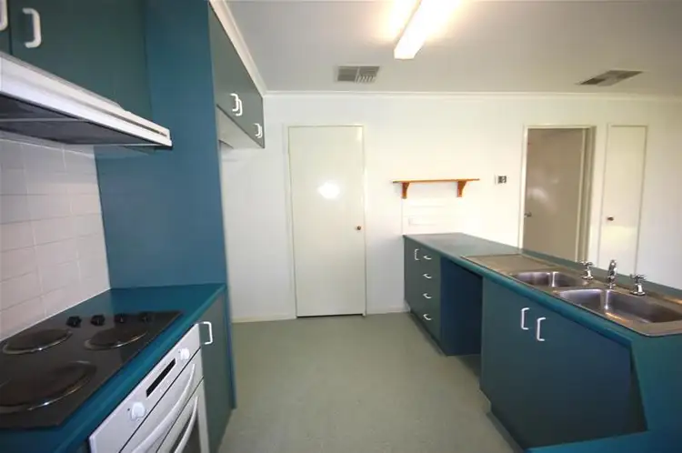 Fourth view of Homely house listing, 5 Brooklyn Drive, Bourkelands NSW 2650