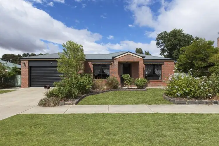 28 Mcneil Street, Ararat VIC 3377