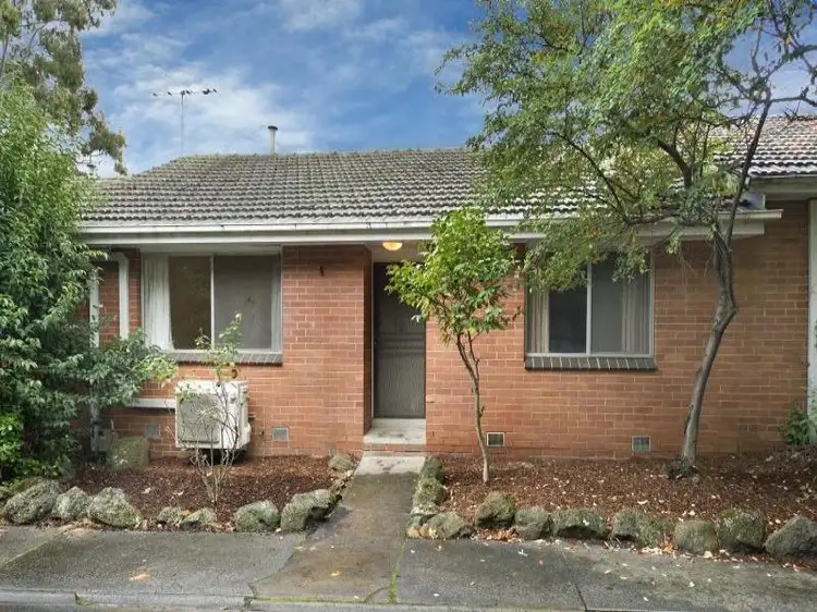 2/98 New Street, Ringwood VIC 3134