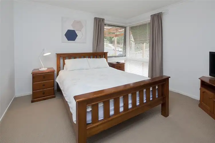 Fourth view of Homely house listing, 9 Coledale Close, Endeavour Hills VIC 3802