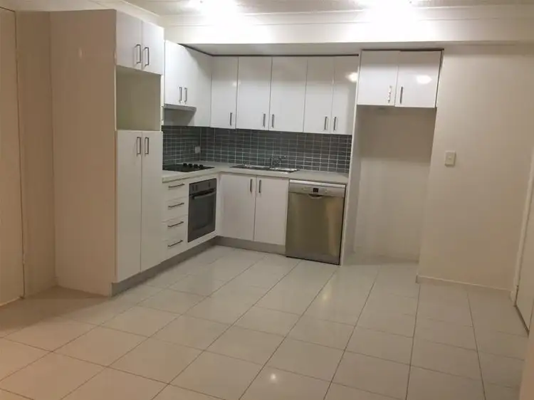 Fifth view of Homely apartment listing, 30/108 Nicholson Street, Greenslopes QLD 4120